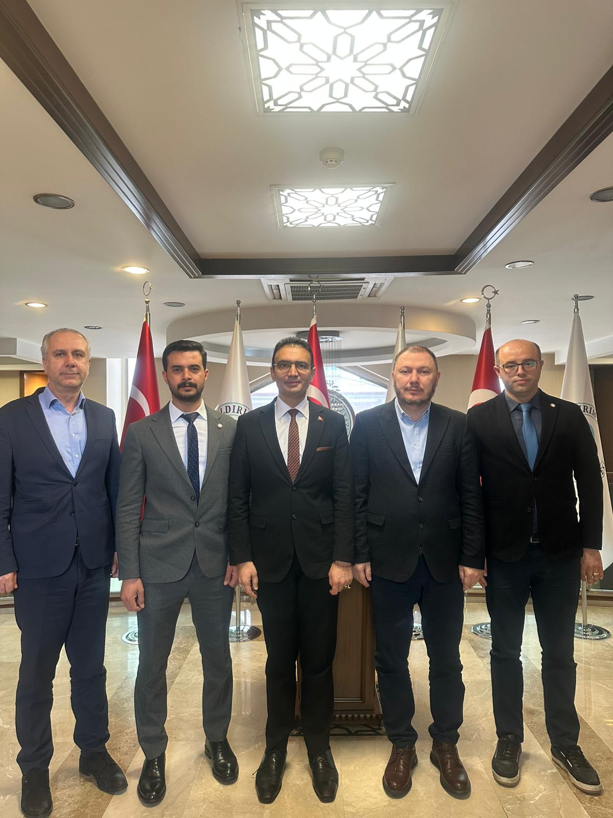 YILDIRIM BEYAZIT ÜNİVERSİTESİ GENEL SEKRETERİ DR. ÖĞR. ÜYESİ MÜMİN ŞEN’İ ZİYARET ETTİK.